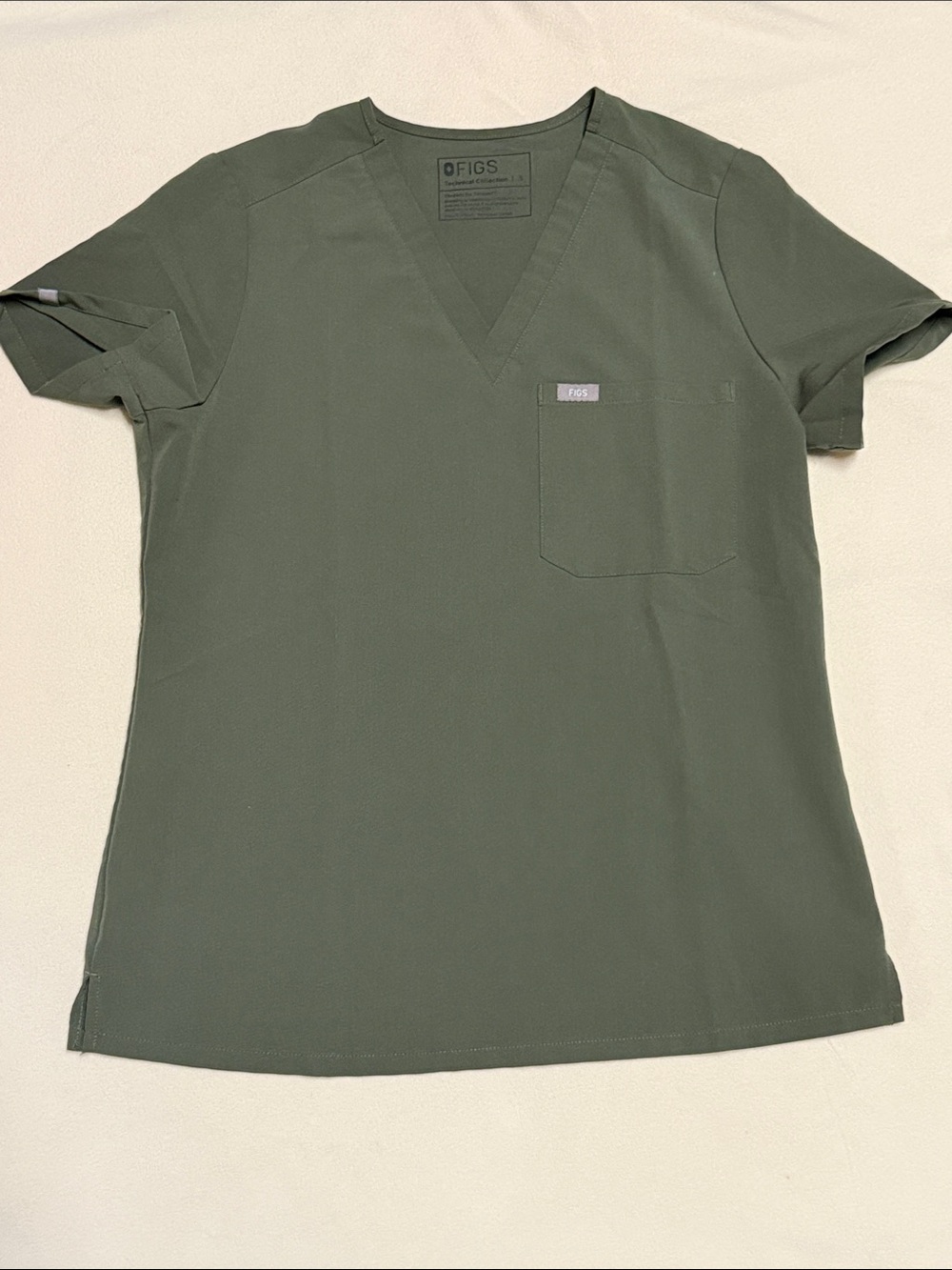 FIGS V-Neck Tops Bundle in Blue, Charcoal, Navy, and Olive - Small All for $26! - Picture 2 of 5